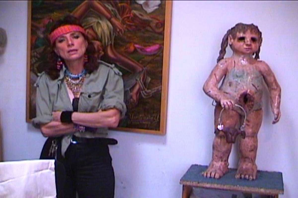 "Basura, mujeres de Ciudad Juárez" (de la película Yaoyólotl, México) - 2005